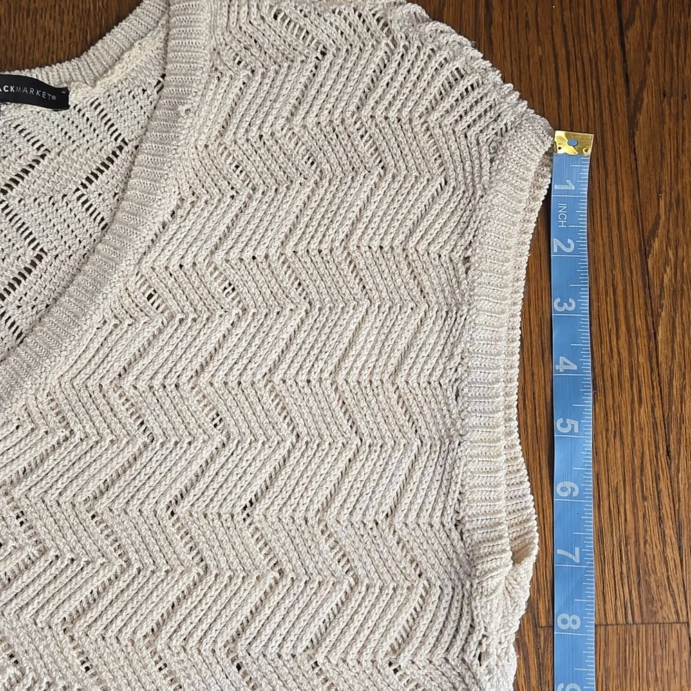 White House Black Market WHBM Open Weave Crochet Top Vest Stretch Beige Sz: L - Picture 9 of 9